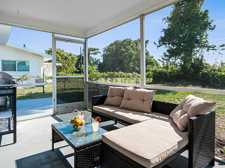 Viceroy St — Photo 14