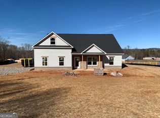 5535 Burruss Mill Rd, Cumming, GA 30041