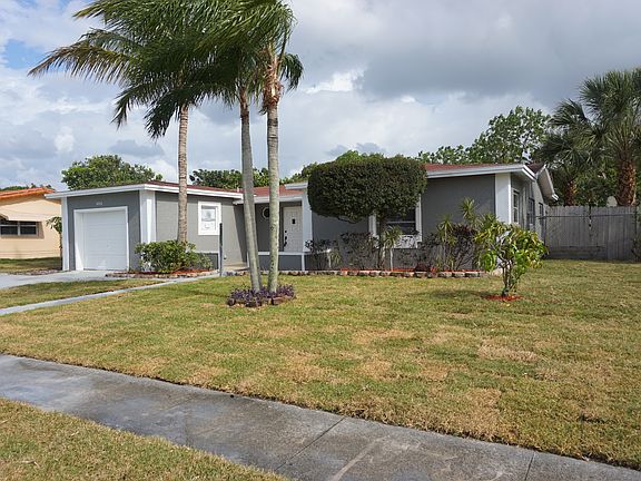 3rd image of 6290 SW 10th Ct
