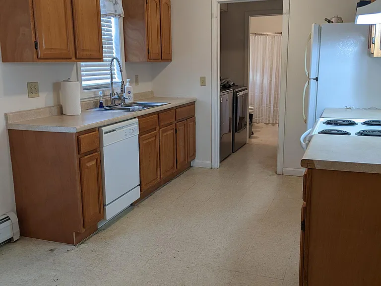 18 Canal St #18 — Photo 9