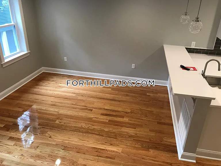 6 Saint James Pl — Photo 26
