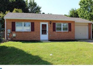 16 Burns Way, Newark, DE 19702