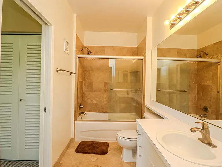 540 Florida Club Blvd #540 — Photo 20
