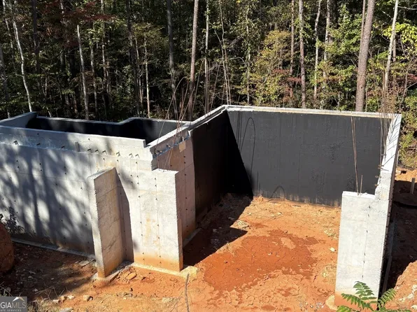 222 Alexis Dr, Dallas, GA 30132