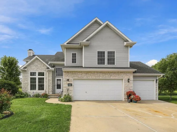 5107 Ballard Cir, Council Bluffs, IA 51503