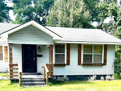 (Undisclosed Address), England, AR, 72046