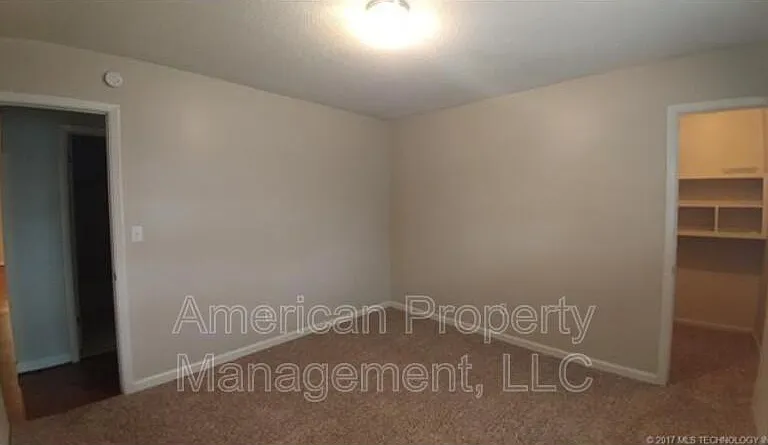 8113 E 23rd St — Photo 14