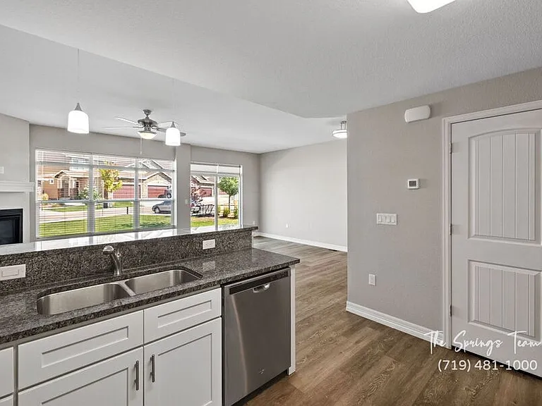 740 Brambleberry Hts — Photo 12