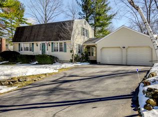 6 Mapleleaf Dr, Nashua, NH 03062