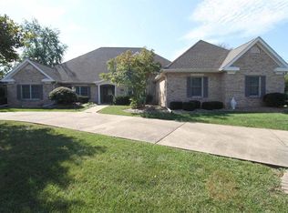 5347 Richland Woods Dr, Alton, IL 62002