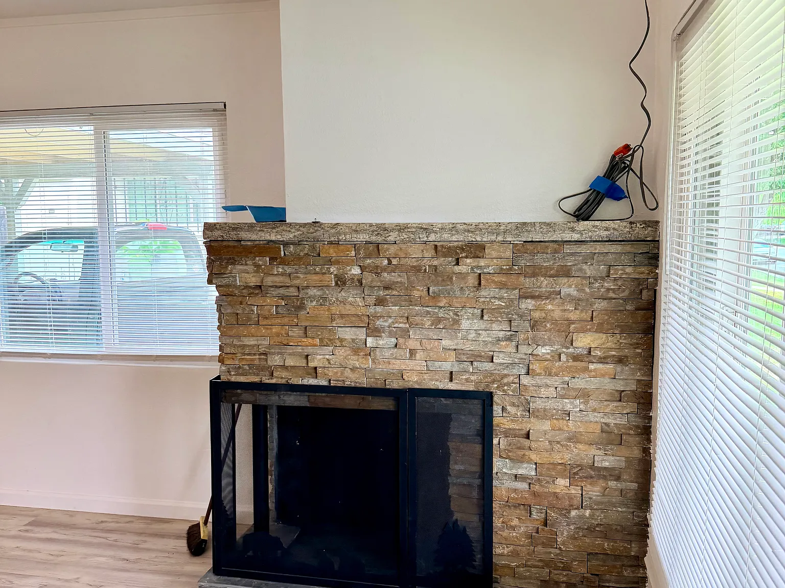 3 bed, 1544 sqft, $2,400 — Photo 2