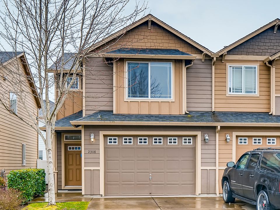 1st image of 2308 NE 114th Ct
