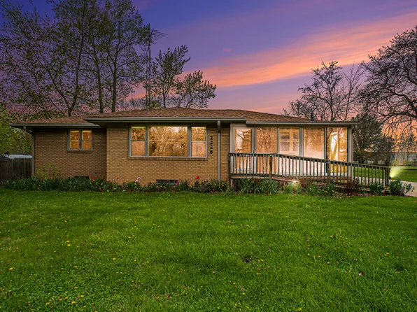 2228 Washington Ave, Saint Joseph, MI 49085