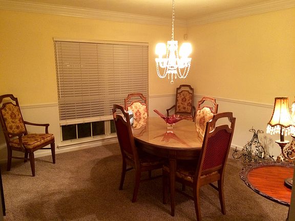 2nd image of 7853 Charlotte Oaks Ln