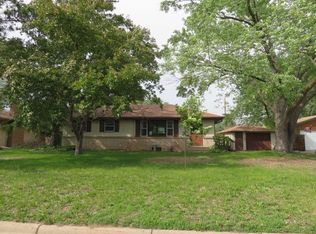 3100 62nd Ave N, Brooklyn Center, MN 55429