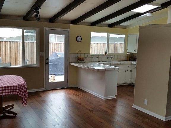 4th image of 291 Lakemuir Dr