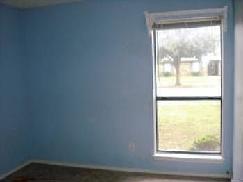 4th image of 2916 Country Creek Ln