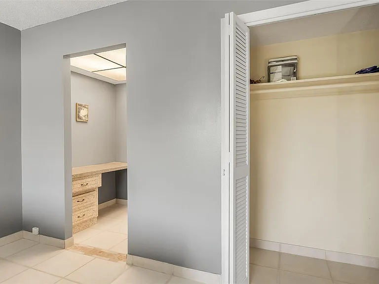 2309 Park Ln #202 — Photo 16