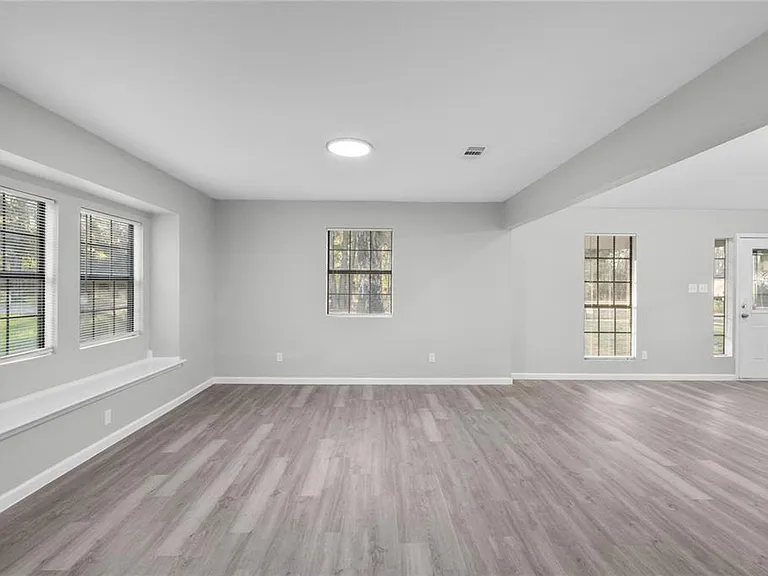 20575 Kings Rd — Photo 6