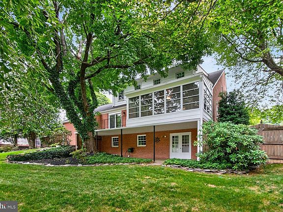 5th image of 17604 Stoneridge Ct
