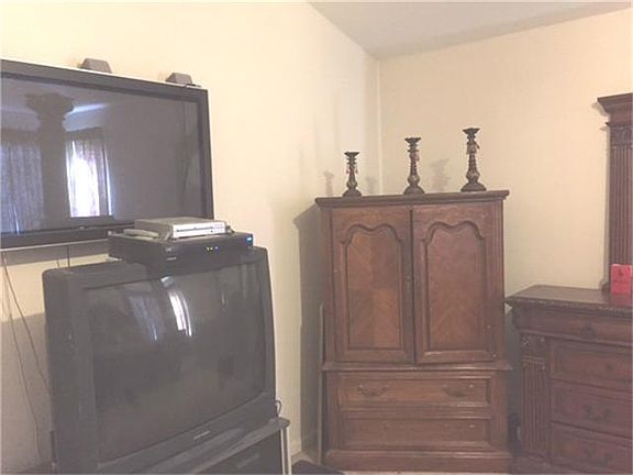 4th image of 3222 Antelope Hills Dr