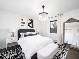 141 Park Ave, East Rutherford, NJ