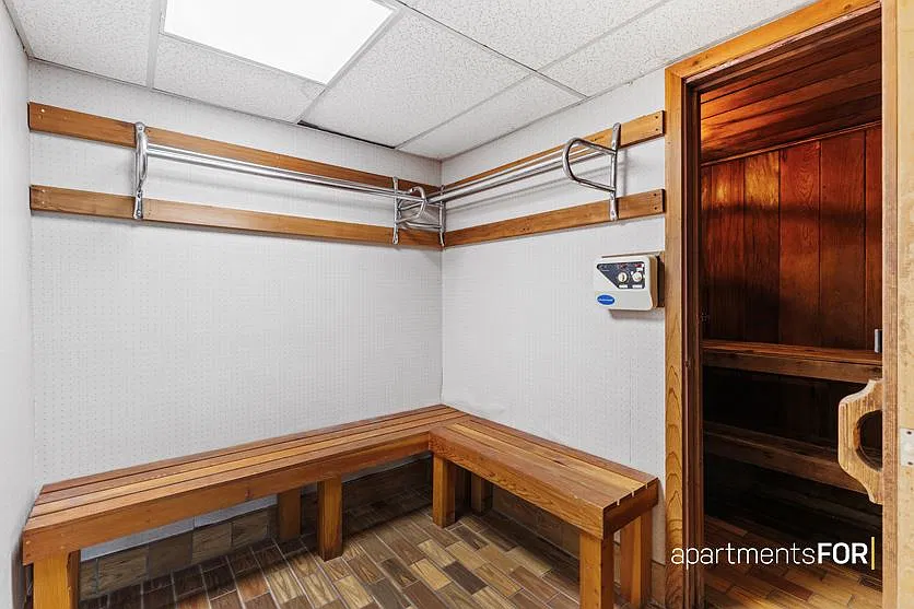 2 bed, 1226 sqft, $1,250 — Photo 2