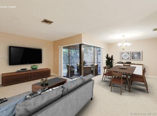 19 Chestnut Cir #0, Hollywood, FL 33026