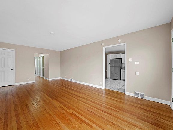 2nd image of 9129 Grand Ave