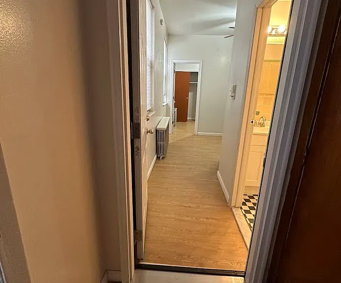 1025 Christian St #1R — Photo 8