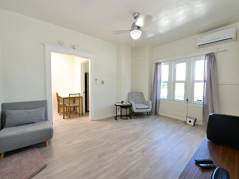 updated unit, super bright with many windows, furnished w/ in-unit laundry and free wifi (speed NOT GUARANTEED)