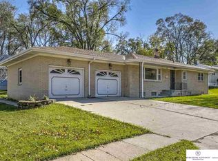 3051 S 46th Ave, Omaha, NE 68106