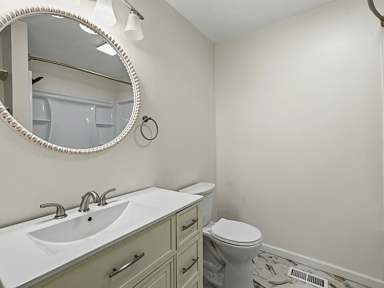 2583 Joyce Ave — Photo 17