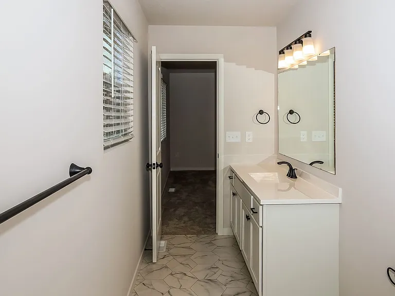 8220 Crestbrook Ct — Photo 6