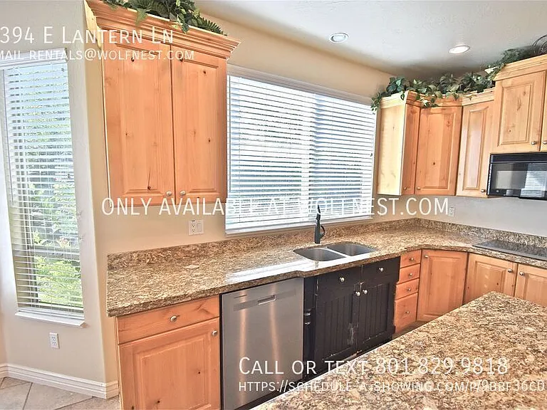 1394 E Lantern Ln — Photo 15