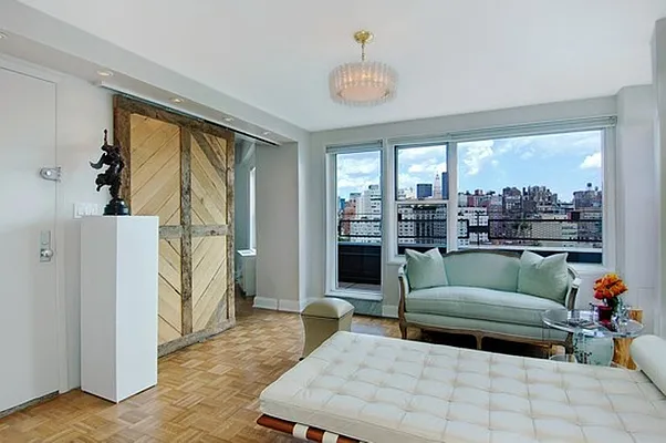 Sold by Corcoran | media 3