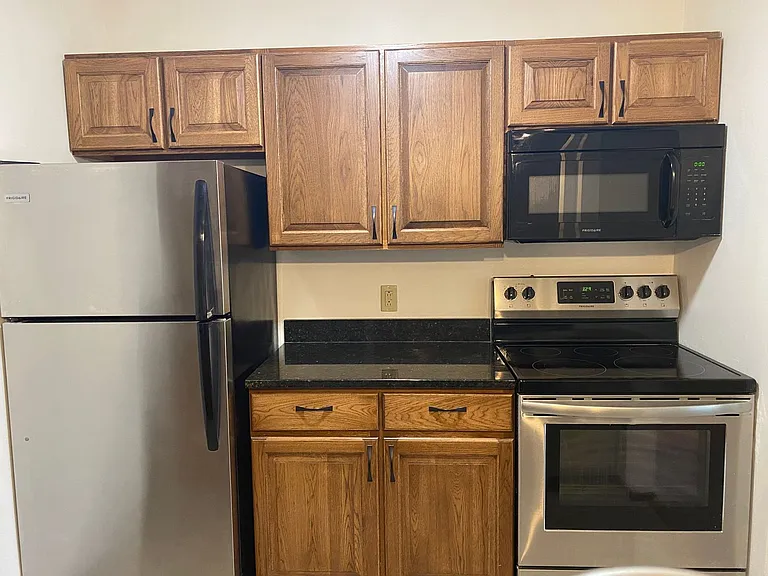 High Point Commons Apartments — Photo 114