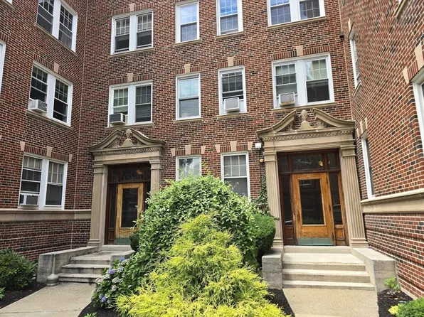 22 Concord Ave APT 11, Cambridge, MA 02138