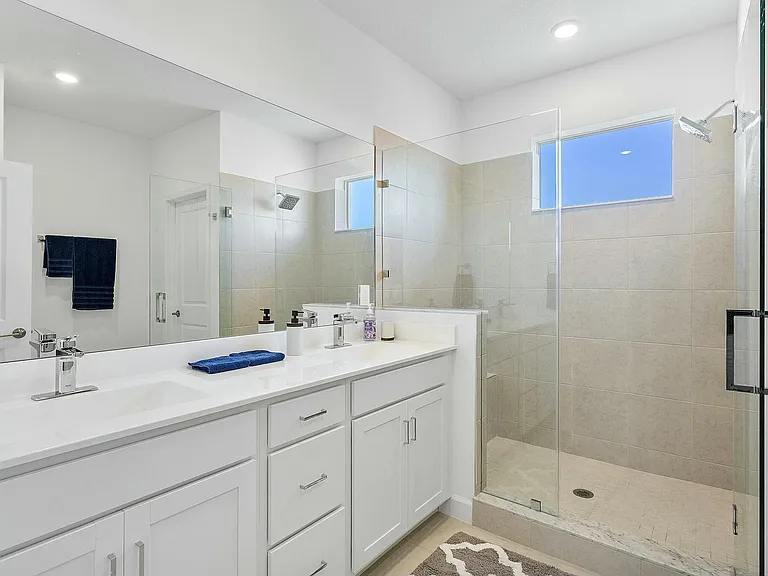 13404 Brotherhood Way — Photo 22