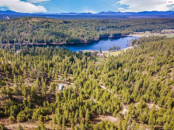 L4 Smokewood Dr, Athol, ID 83801