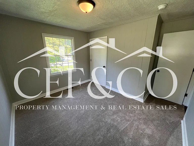 10 Thurgood Marshall Rd — Photo 7