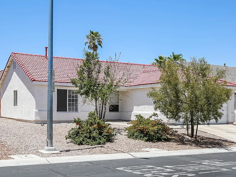 3633 Nairobi Ln — Photo 15
