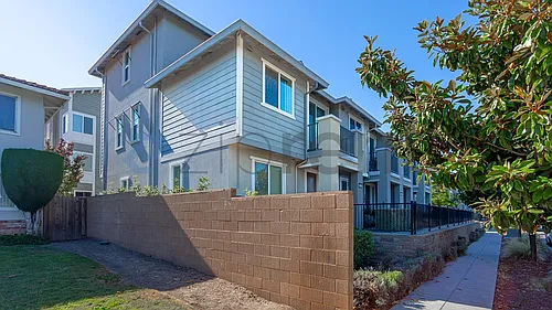 968 Almaden Ln Photo 1