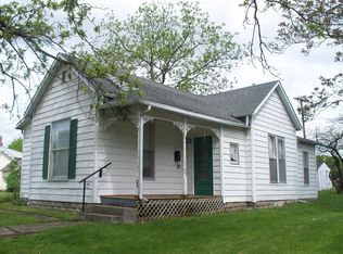 105 Daugherty St, Macon, MO 63552