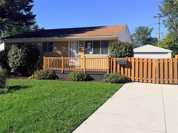 22293 Columbus Ave, Warren, MI 48089