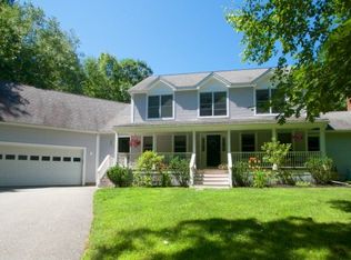419 Old Garrison Rd, Dover, NH 03820