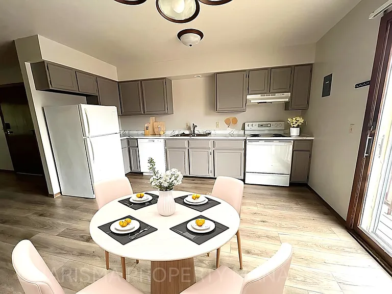 3604 S Cathy Ave — Photo 17