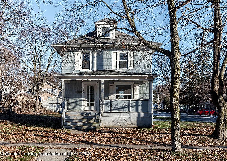 1st image of 239 S Magnolia Ave