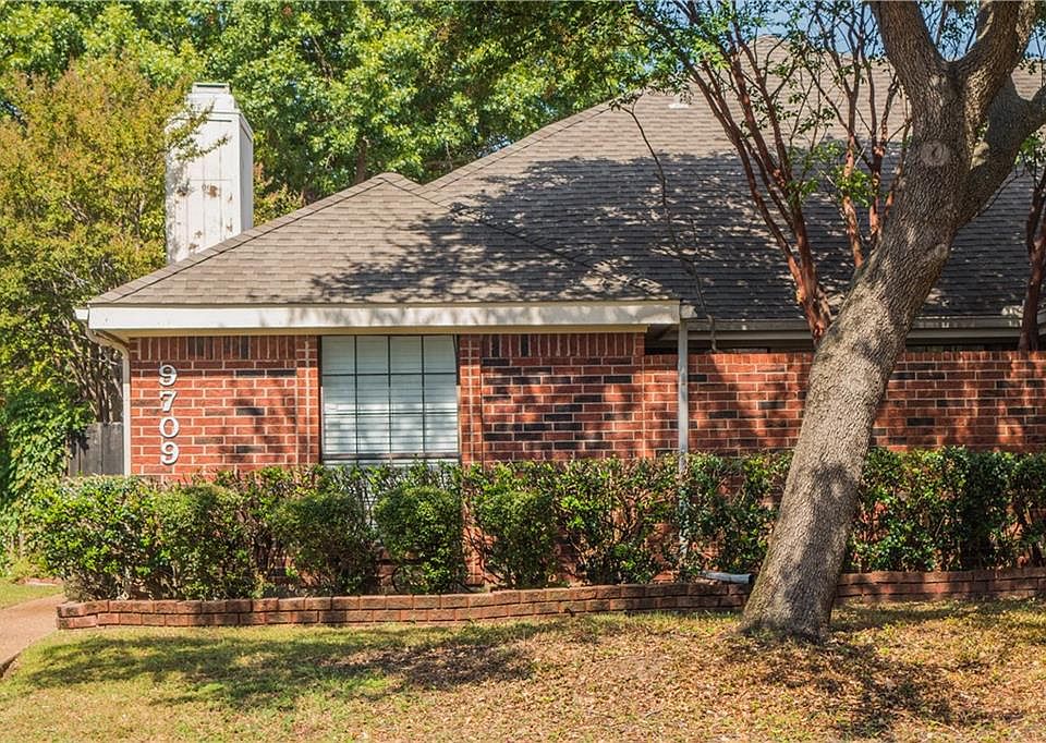 1st image of 9709 Summerwood Cir