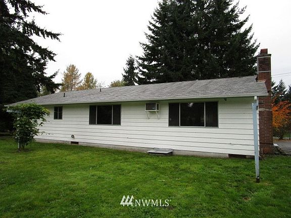 2nd image of 10813 50th Avenue E
